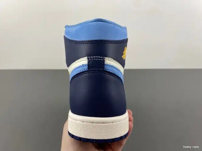 Rep Husky Jordan OG in 1 WMNS Flight Air FD2596-400 First High 0520